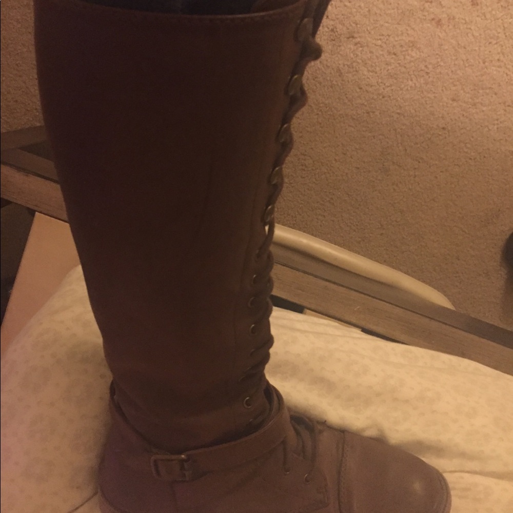 Boots - Picture 2 of 2